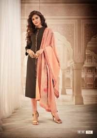 Vnk Brand Stylish Salwar Kameez