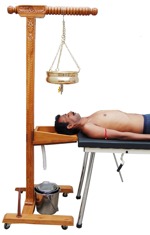 IMI 2295, SHIRODHARA STAND WOODEN with HEAD SUPPORT