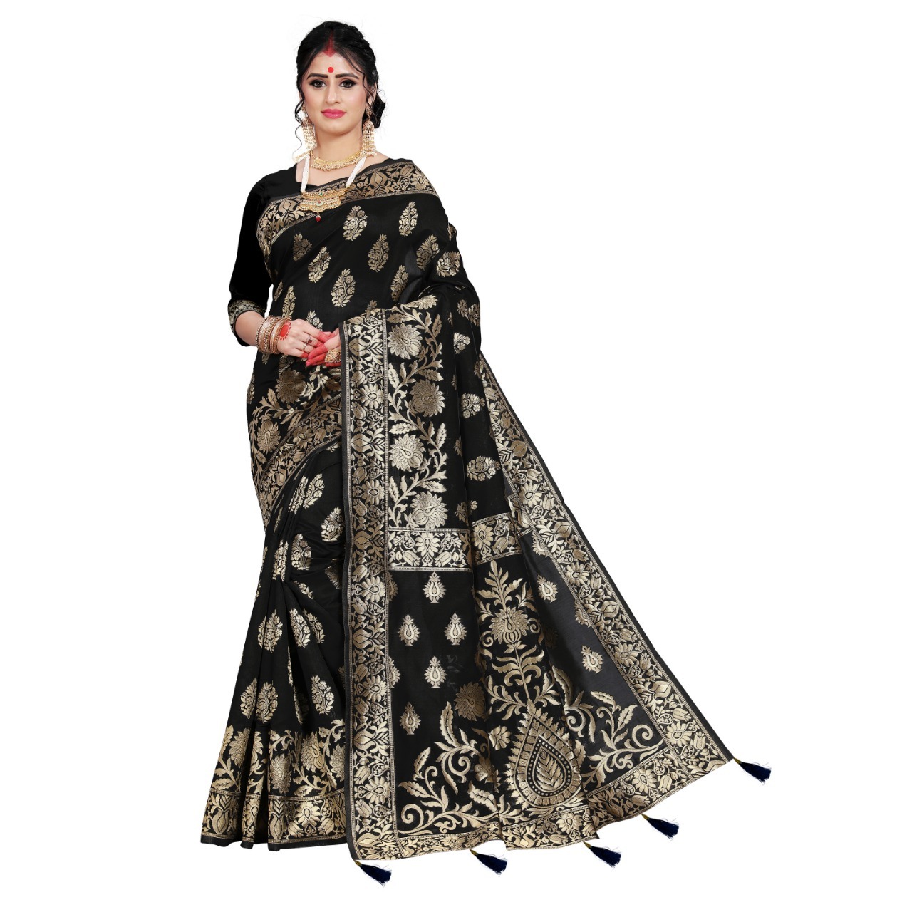 Beautiful Designer Banarasi Silk Saree With Latkan & Jacquard Work