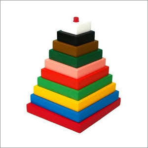 Pyramid Square