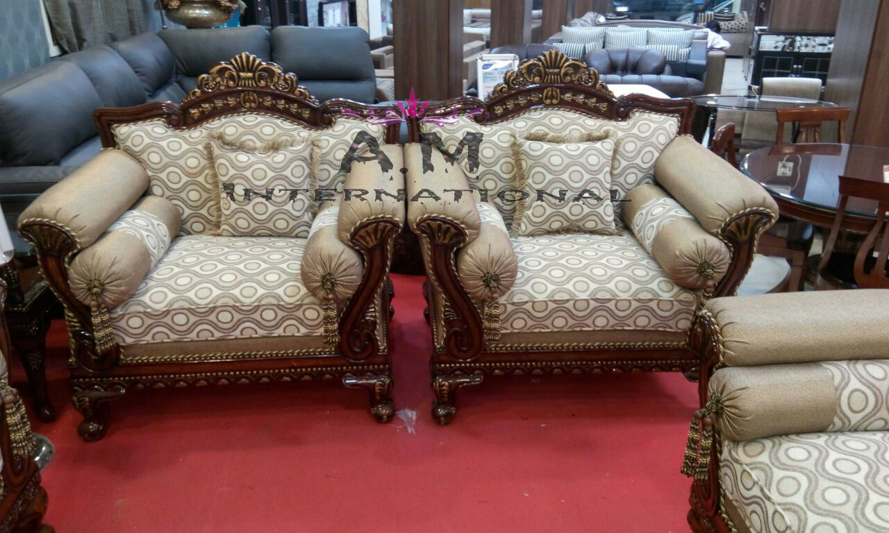 Royal Sofa Set Manufacturer