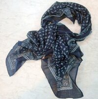 paisley stole manufacturer