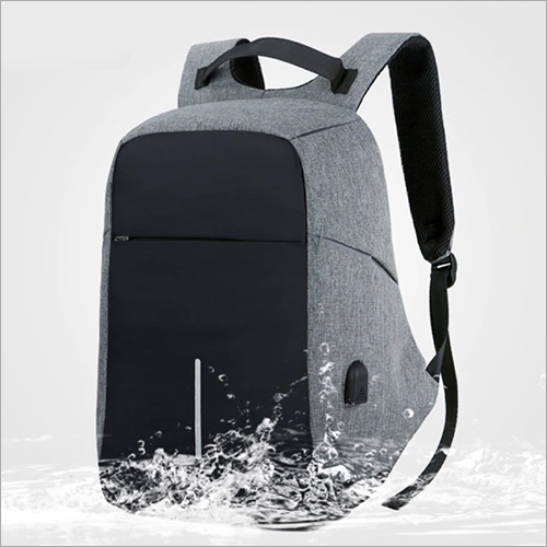 Details more than 85 waterproof laptop bag - in.duhocakina