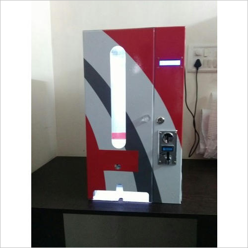 Femmina Diaper Dispenser