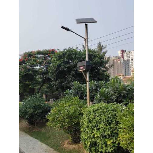 Stand Alone Solar Street Light 18W