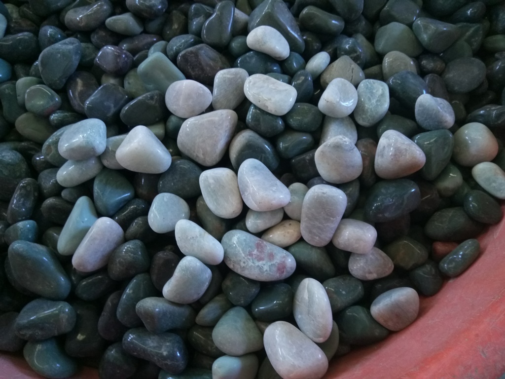 Mix Color Agate and Polished Pebbles Stone rock stone polisher multicolor pebbles stone bravels stone grit wash