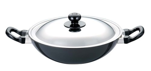 Hawkins Futura Non-Stick Round Bottom Deep-Fry Pan with Steel Lid 2.5 Litre