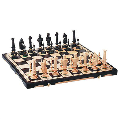 104 Royal Lux Chess