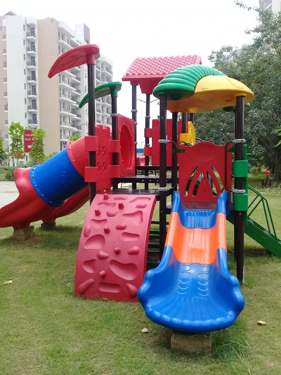 Multi Play Station
