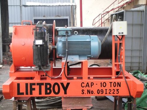 Electric Winch Capacity: 100 Ton Ton/Day