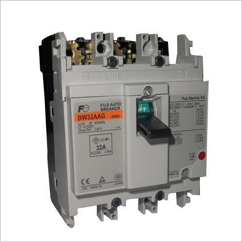 Module Case Circuit Breaker Rated Voltage: 120-440 Volt (V)