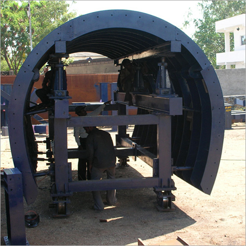Horse Shoe Shaped Tunnel Gantry