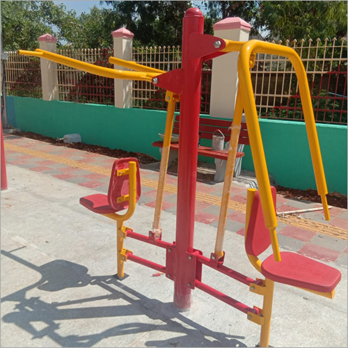 Outdoor Chest Press Machine