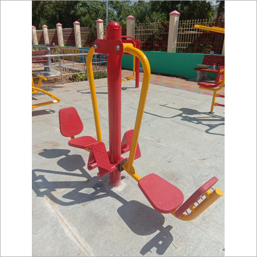 Outdoor Leg Press Machine