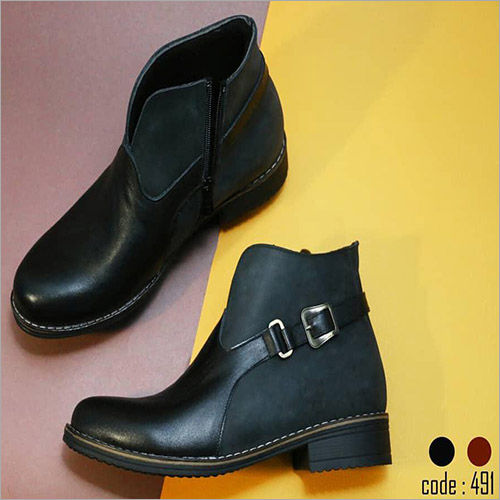 Ladies Natural Black Leather Half Boot