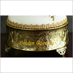 Round Golden Cake Stand