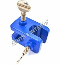 Boss Head (square) Labcare