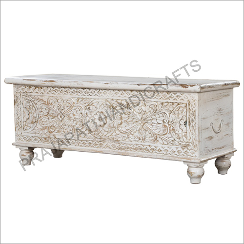 Wooden Classic Blanket Box