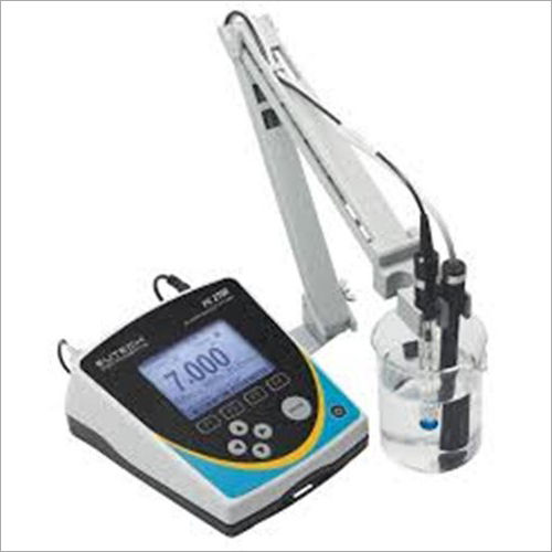 Eutech PC 2700 Ph Conductivity Meter
