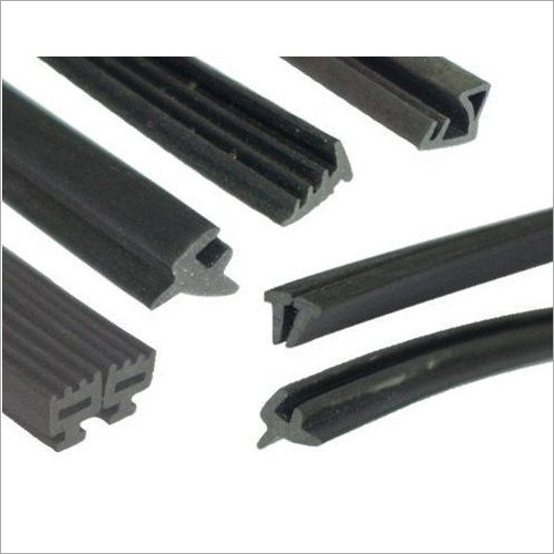 Industrial Rubber Profile - High-Grade Synthetic Rubber, Available in Various Sizes, Rugged Black Resilience