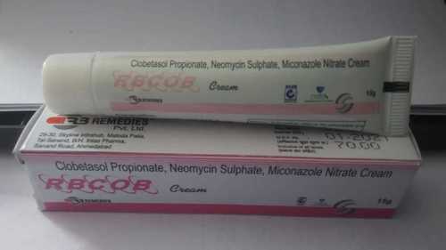 Clobetasol, Neomycin and Miconazole Cream