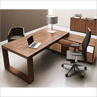 Executive Office Furniture - Mdf, 5'x2.5', Customized Design, Brown Color, 1 Seating Capacity, 750 Mm Height