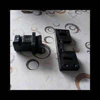 PIPE SUPPORT CLAMP