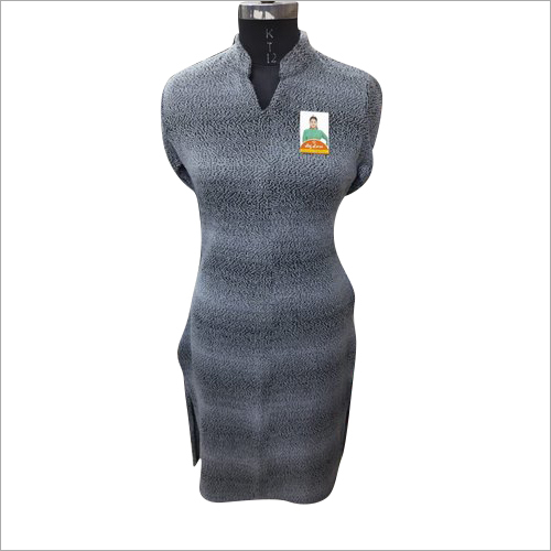 Ladies Woolen Long Kurti - Woolen Fabric, Sizes S to XXL | Long Sleeve, Perfect for Winter Daily Wear, Available in Alluring Colors