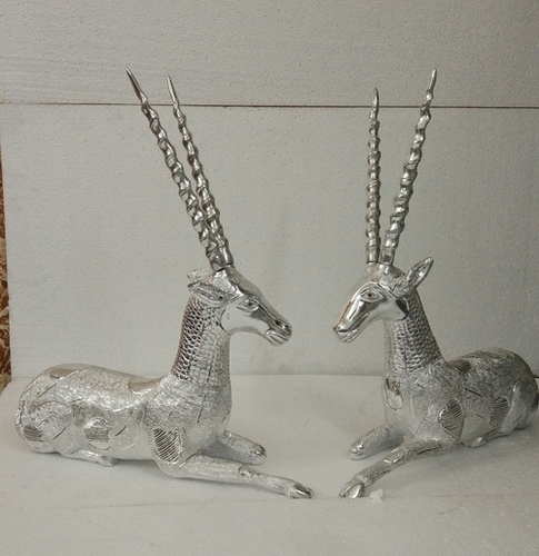 white metal handicrafts