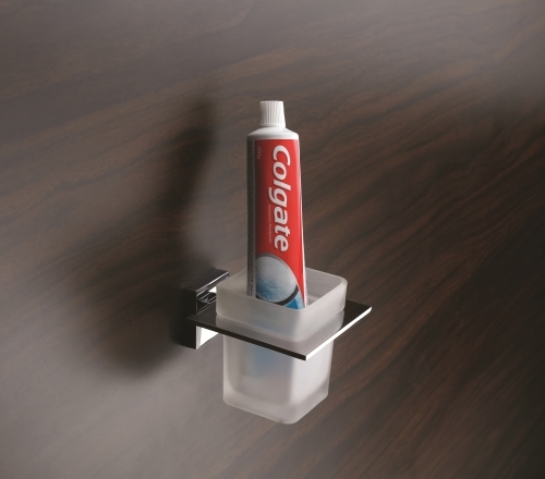 Tumbler Holder Installation Type: Wall Mounted