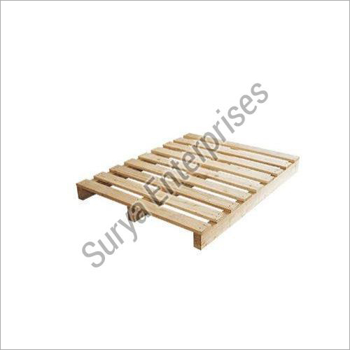 2 Way Pinewood Pallets Core Material: Wood