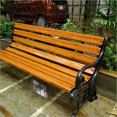 Garden Bench Patti