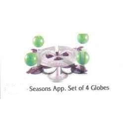 Seasons app. set of 4 Globes