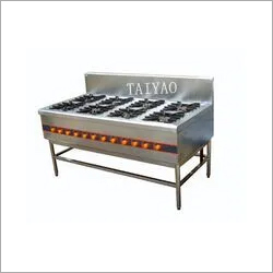 Commercial gas range with 8 Burners