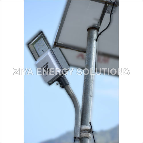18w Solar Street Light Systems, Panel & Pole With Complete Structure & Hardware