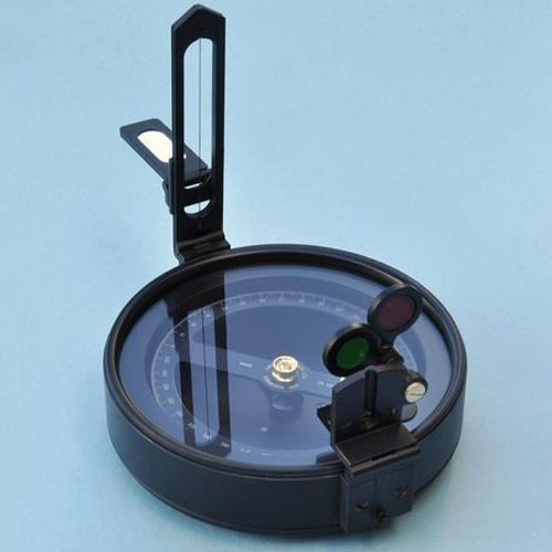 Prismatic compass labcare