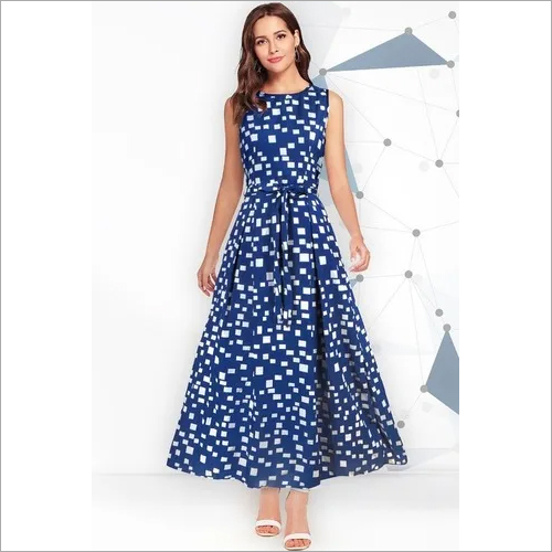 sleeveless Western dress
