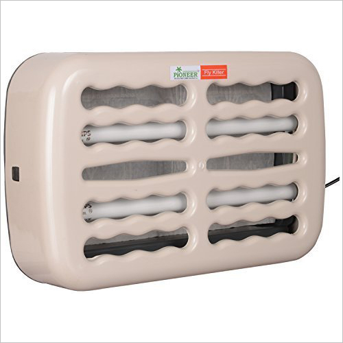 KABRA DECORATIVE MOSQUITO GUARD ENTERPRISES द्वारा कीट नाशक मशीन