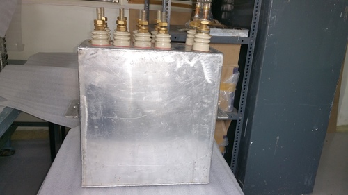 FOUNDRY CAPACITOR