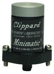 R-355 Clippard Dual 3 Way Pneumatic Valve