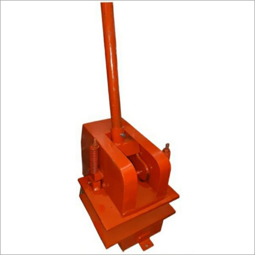 Sole Cutting Machine