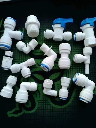 Ro Plastic Fitting Elbow