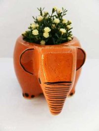 Elephant shape pot S