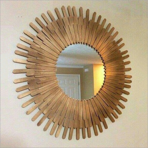 Wooden Designer Mirror By M/S SAIFI INTERIOR & WOOD CRAFT (INDIA) CO.
