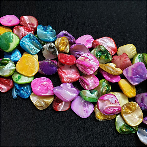 Coloured Beads Lines