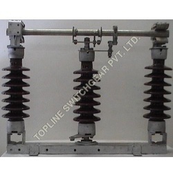 Double Break Rotating Disconnector