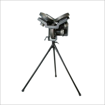 Three Wheel Professional Pitching Machine