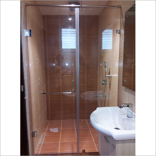 Plain Shower Glass Door Partition