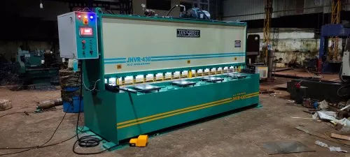 Metal Sheet Shearing Machine