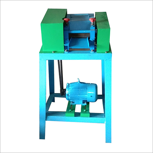 Industrial Cutter Grinder By FAMOUS ENGINEERING WORKS